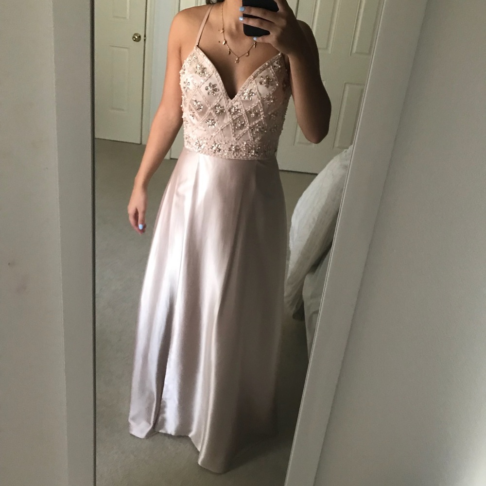 Ball dress